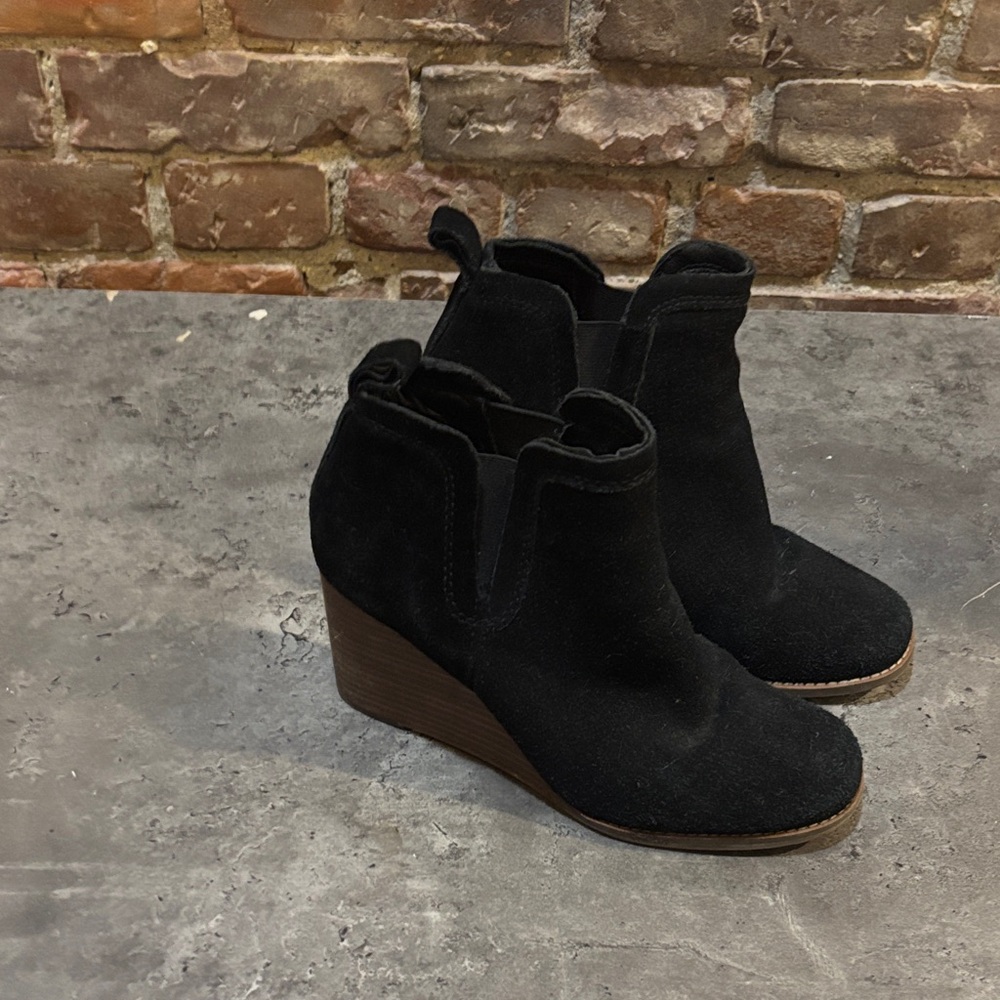 Tom’s Black Suede Ankle Boots